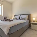 Rok Lejlighed