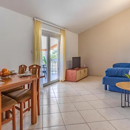 Apartment Rok *