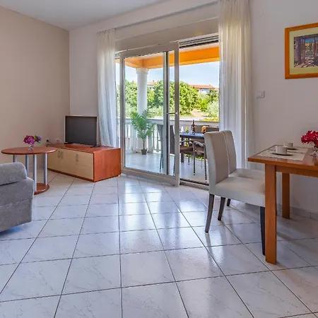 Apartment Rok