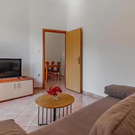Apartment Rok *