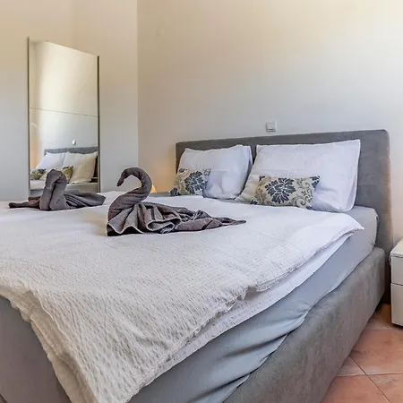 Rok Apartment Pula