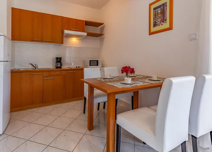 Rok Apartment *