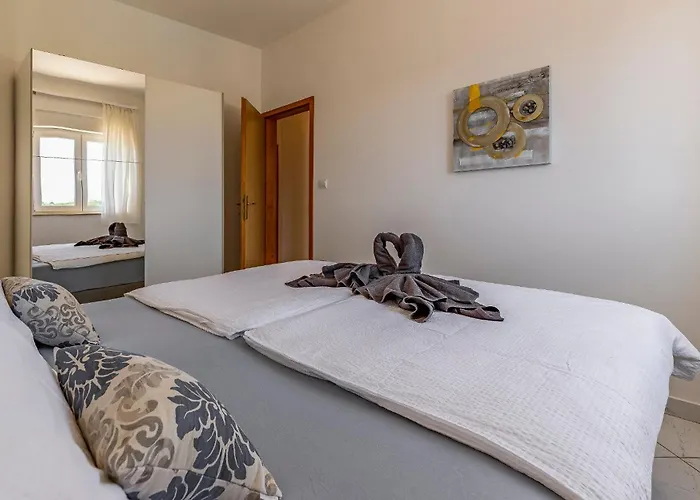 Rok Apartment