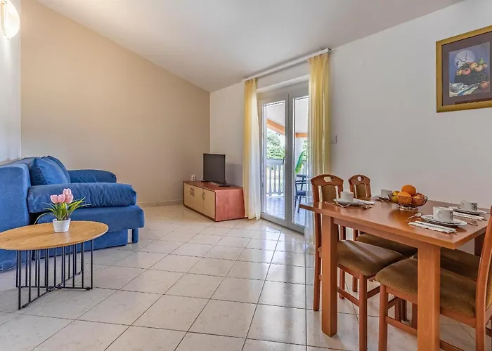 Rok Apartment