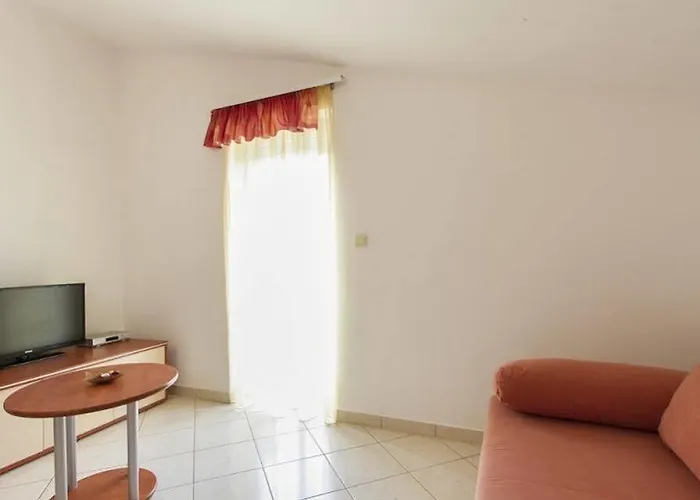 Rok Apartment *